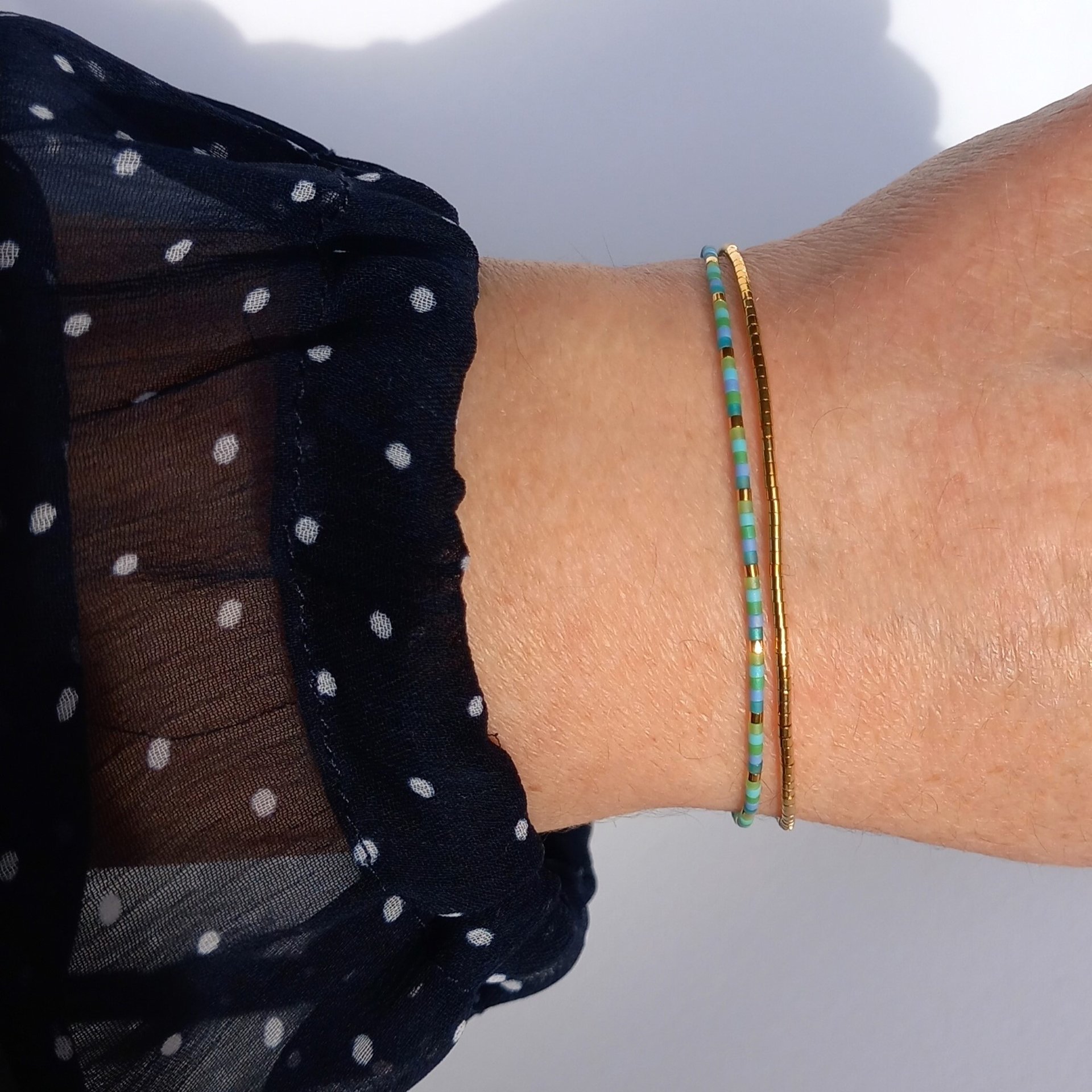 Thin glass beads stretch wrapped bracelet, summer jewelry with tiny miyuki beads in blue, green and gold, minimalist, comfortable and light