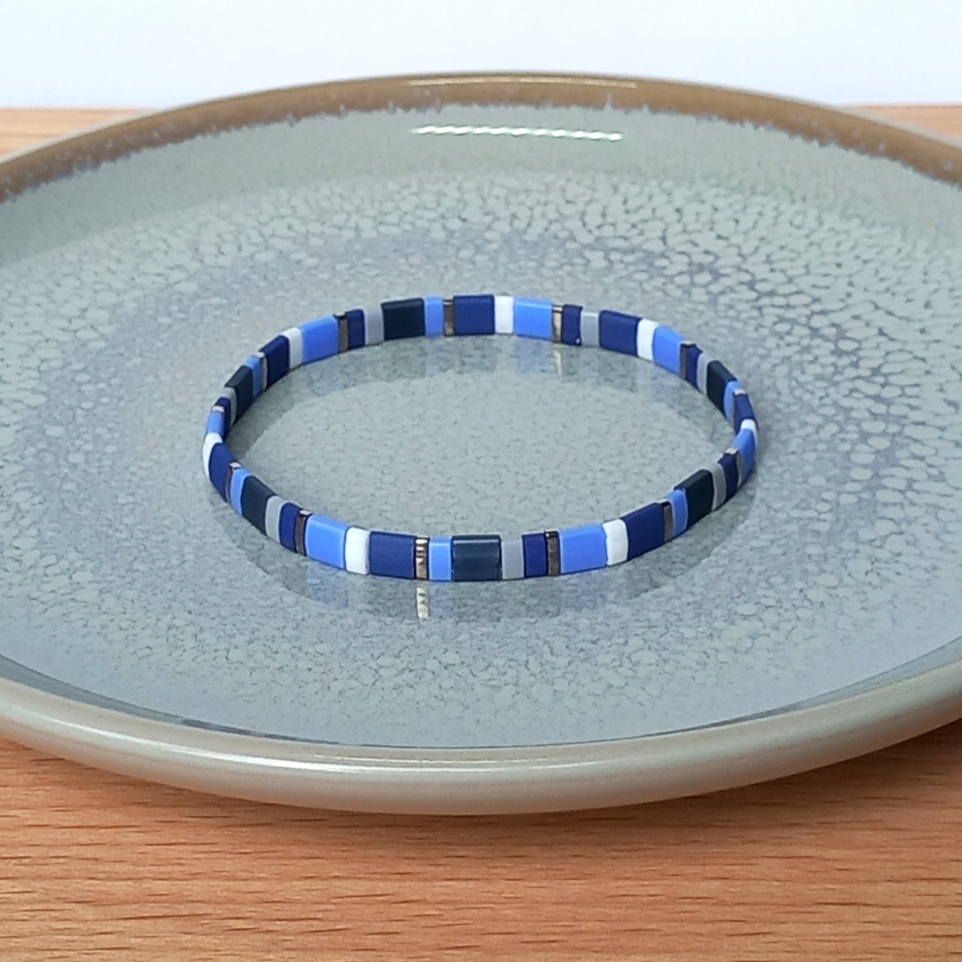 Miyuki tila stretch bracelet in light and dark blue, light and dark gray, white and nickel plated beads