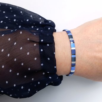 Miyuki tila stretch bracelet in light and dark blue, light and dark gray, white and nickel plated beads